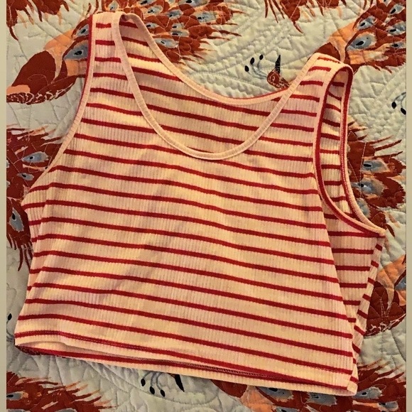 Cropped striped tank - Picture 1 of 1